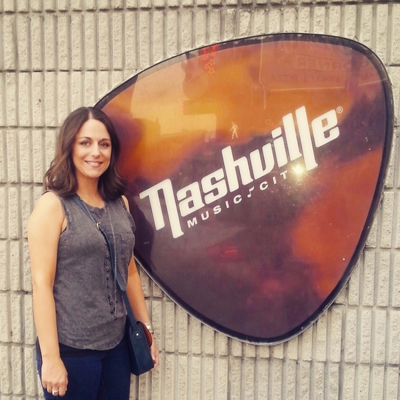 Meet your Posher, Tammy - Picture 1 of 1